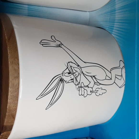 Rae Dunn looney tunes bundle - Picture 2 of 4